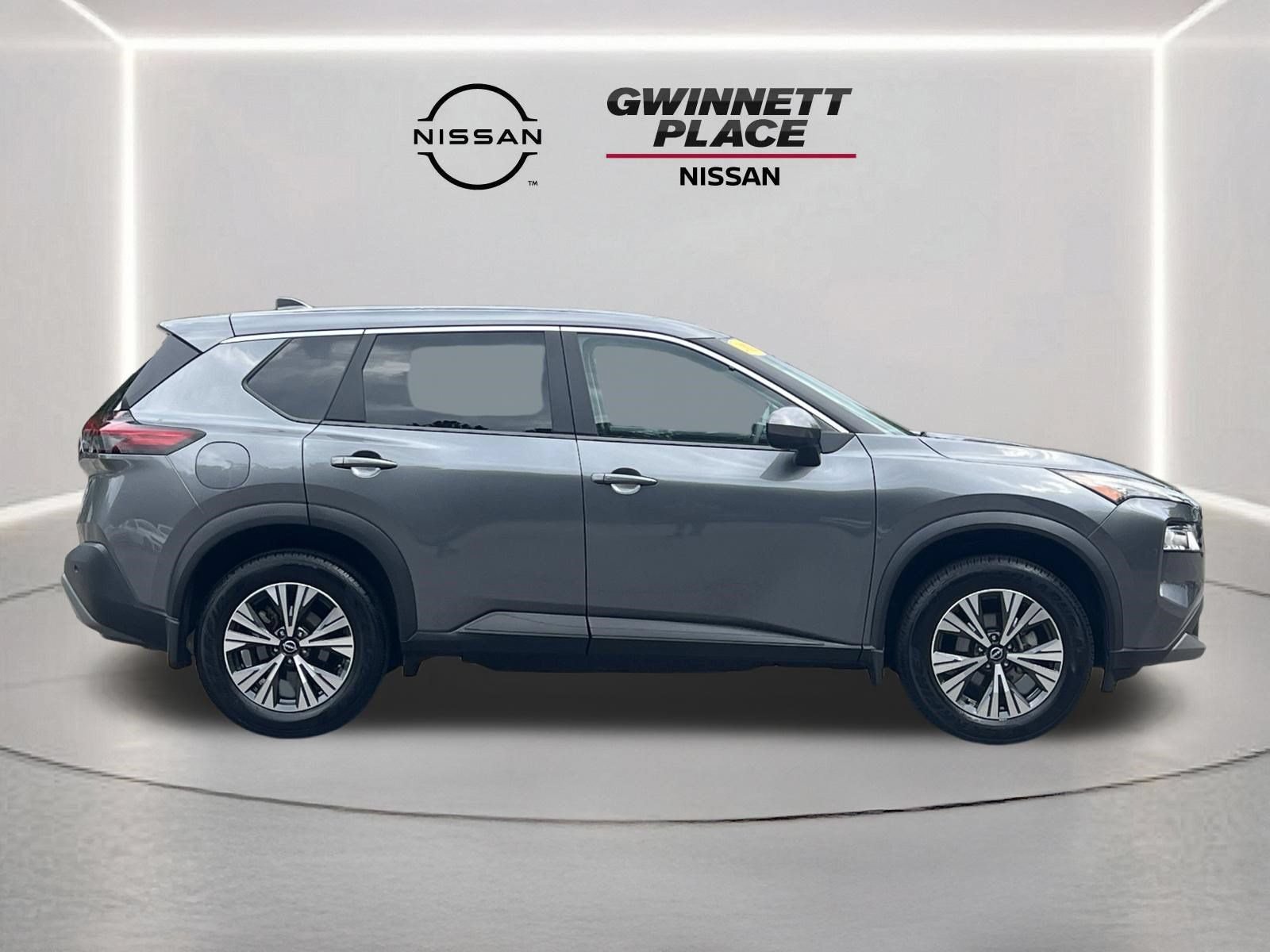 Certified 2023 Nissan Rogue SV FWD image 26