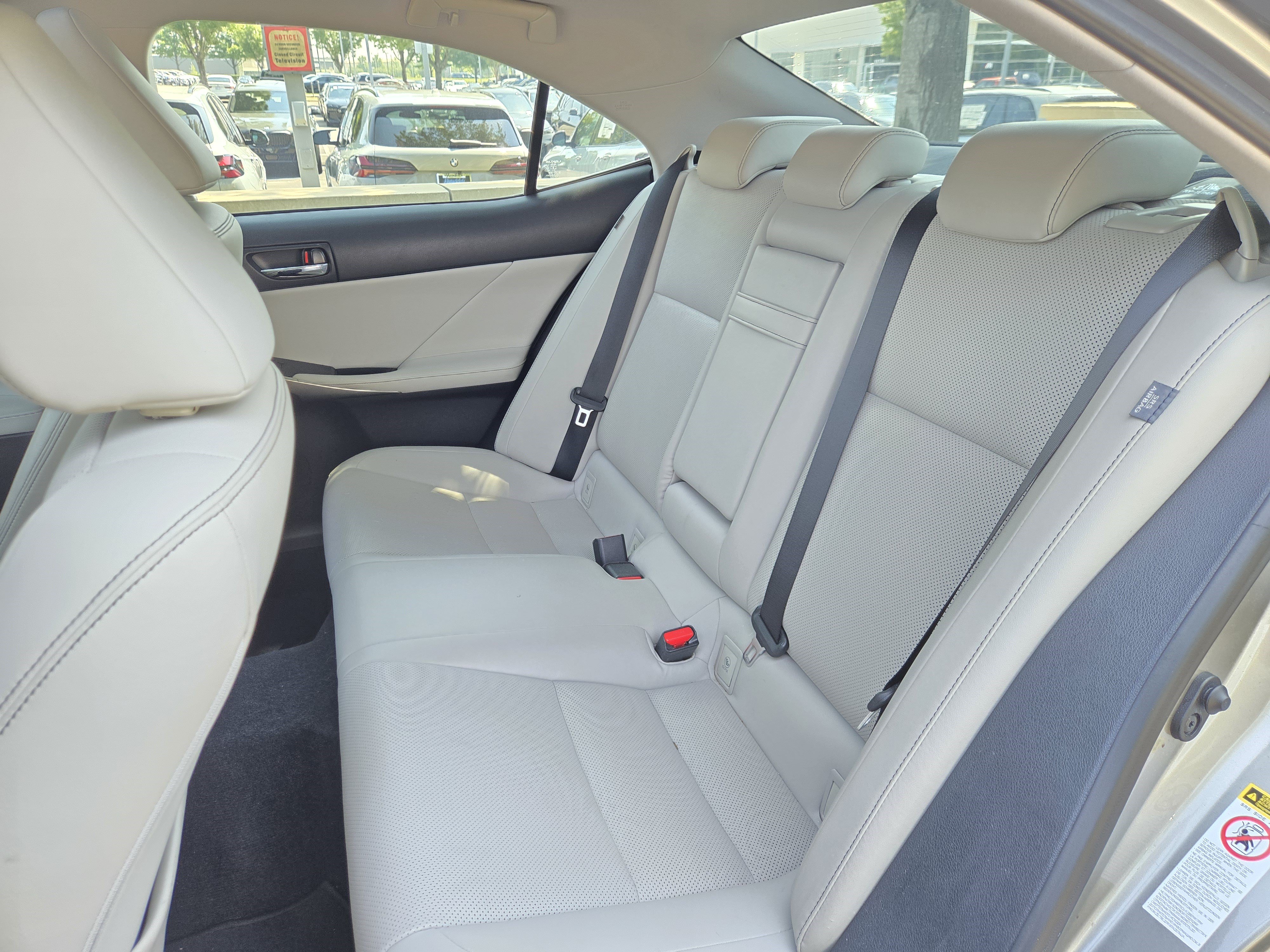 Used 2014 Lexus IS 250 RWD image 31