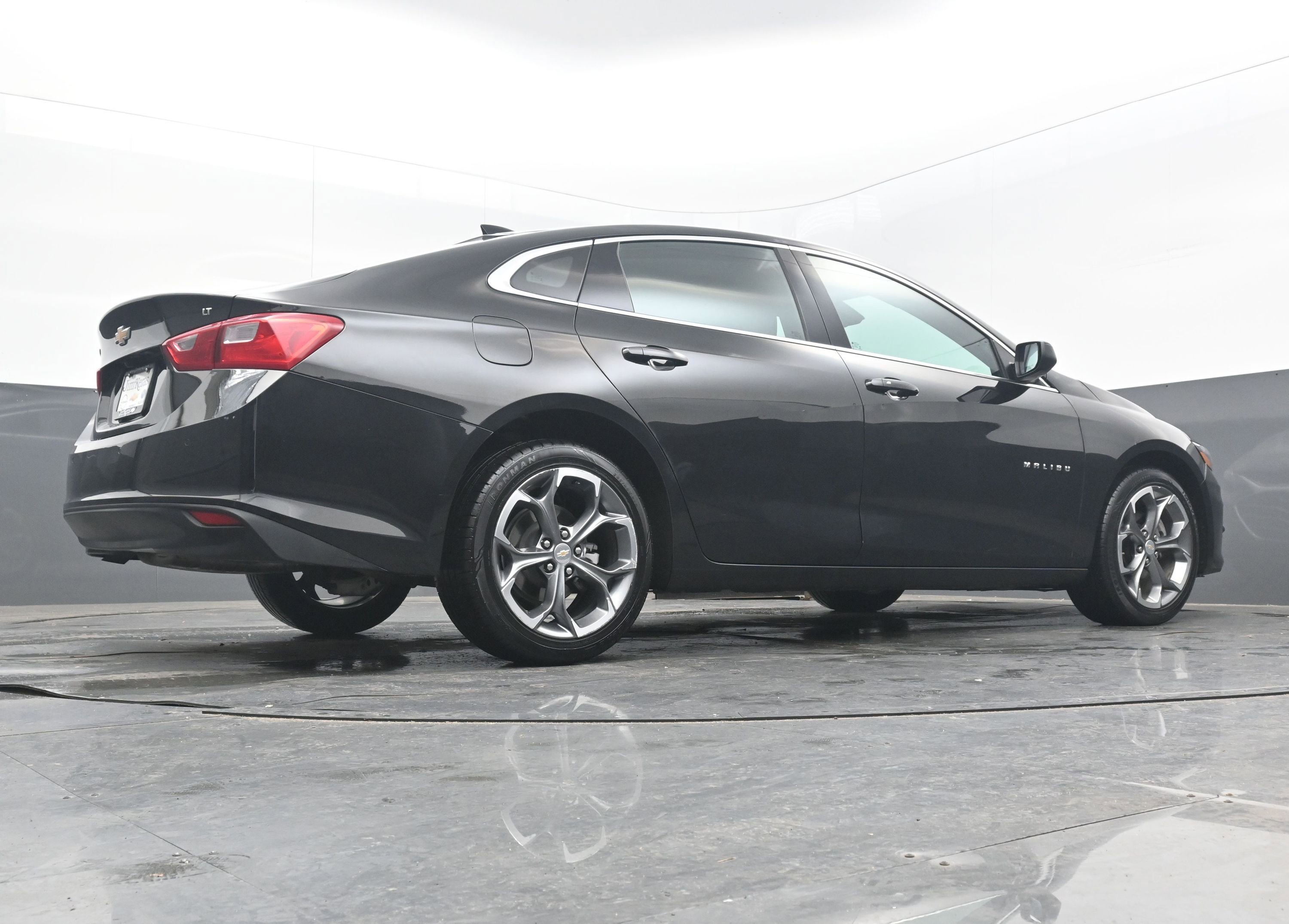 Used 2024 Chevrolet Malibu LT image 26