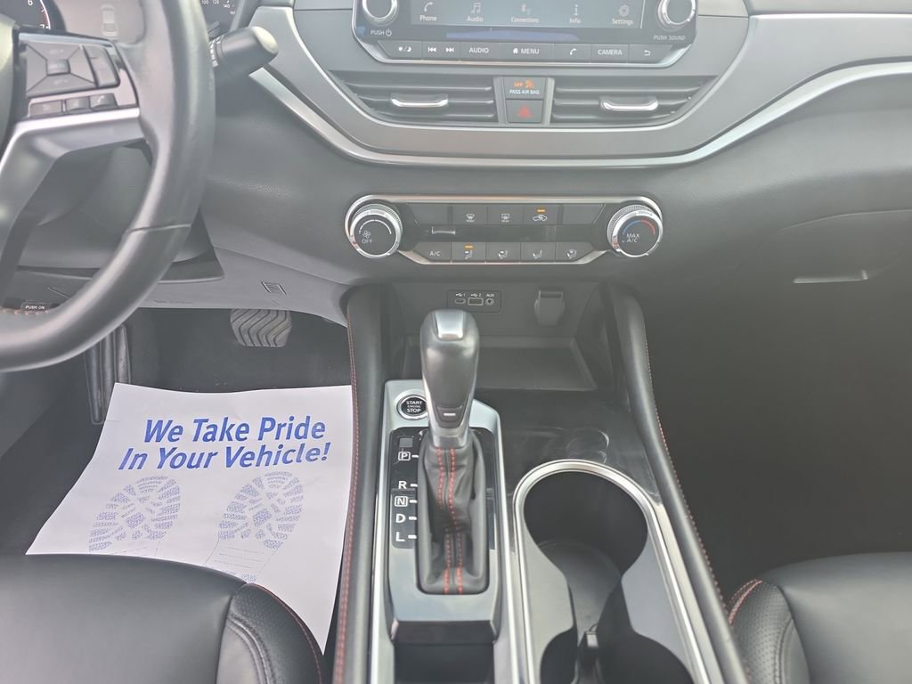 Used 2024 Nissan Altima 2.5 SR image 11
