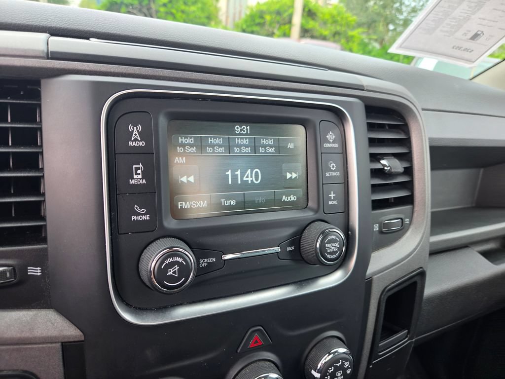 Used 2018 RAM 1500 Express RWD image 24