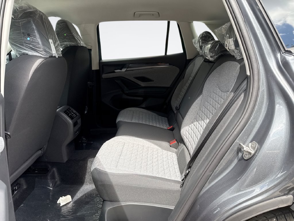 New 2026 Volkswagen Tiguan S FWD image 23