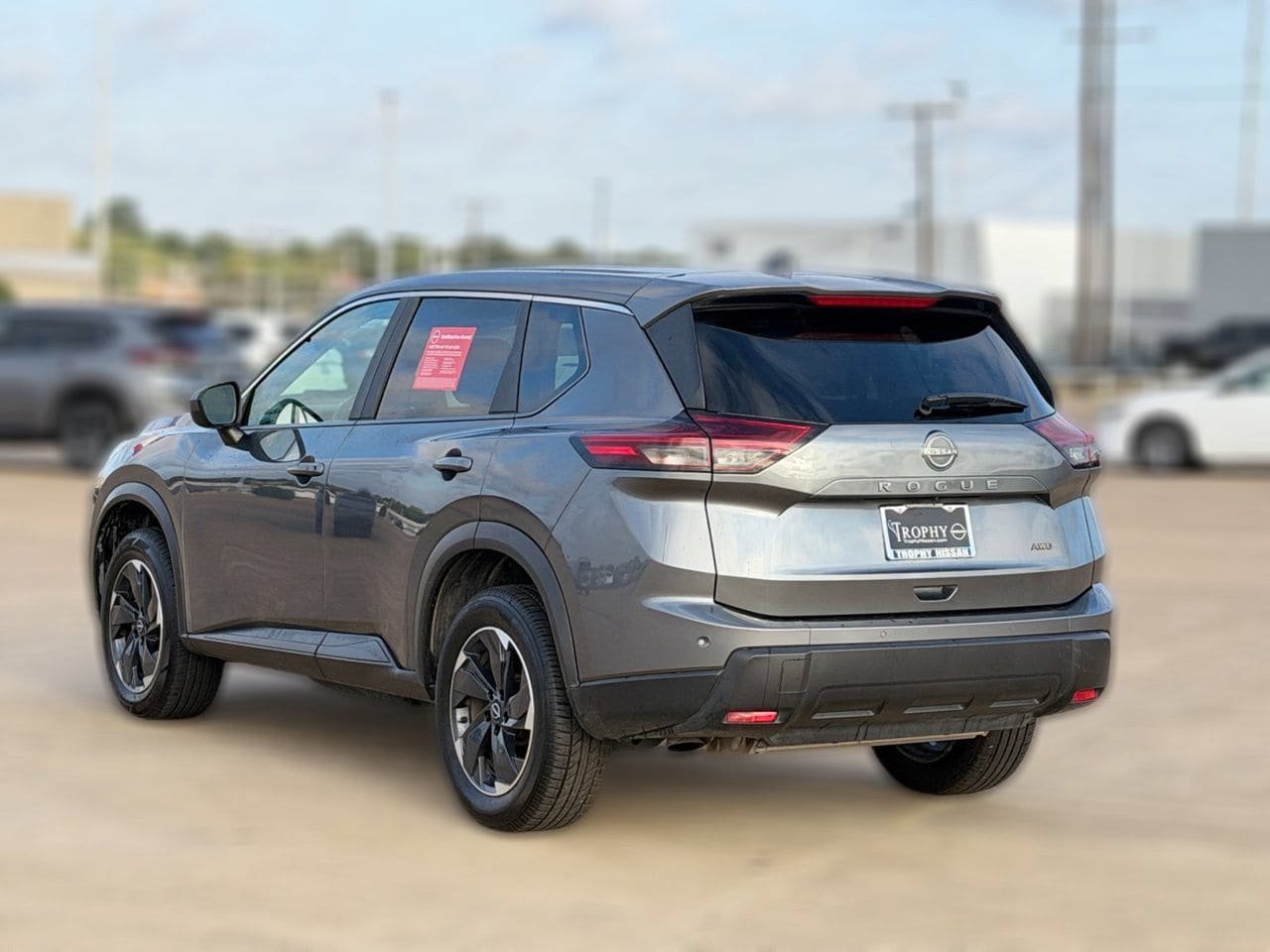 Certified 2025 Nissan Rogue SV AWD/4WD image 6