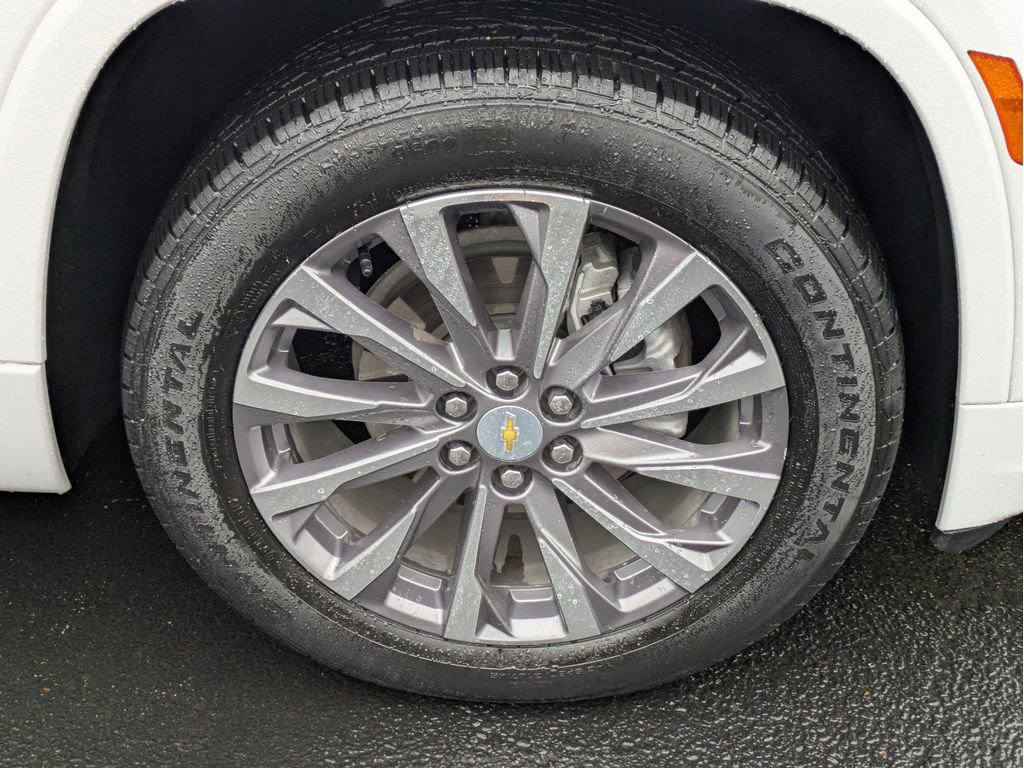 Certified 2023 Chevrolet Traverse Premier image 31