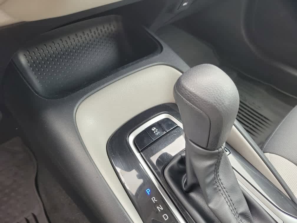 Used 2023 Toyota Corolla LE image 16