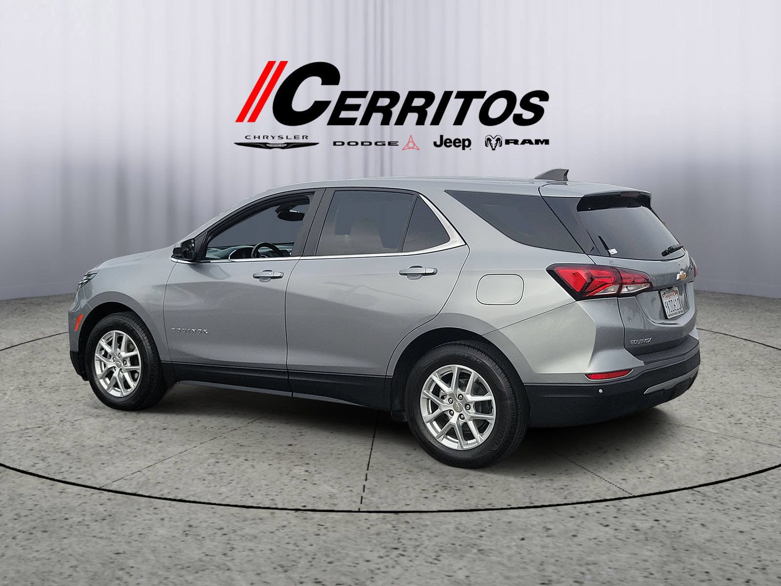 Used 2024 Chevrolet Equinox LT w/ Driver Convenience Package FWD video 2