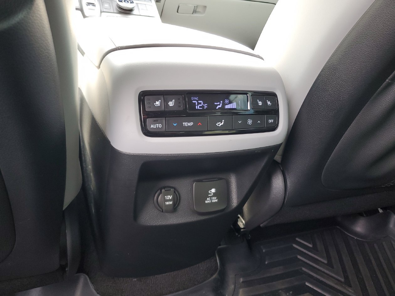 Used 2024 Hyundai Palisade SEL w/ Premium Package AWD/4WD image 15