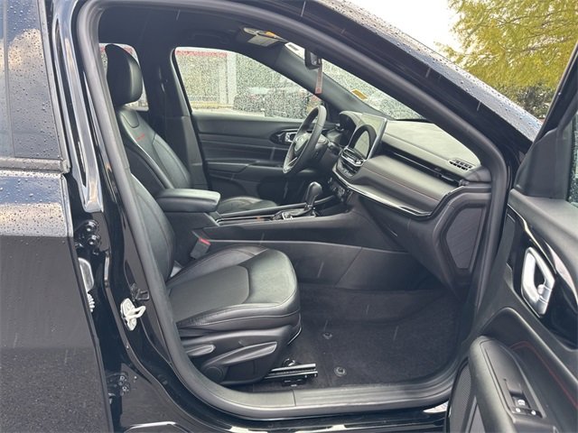 Used 2024 Jeep Compass Trailhawk image 34