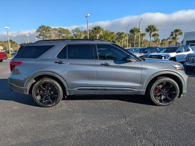 Used 2023 Ford Explorer ST w/ Equipment Group 401A image 3