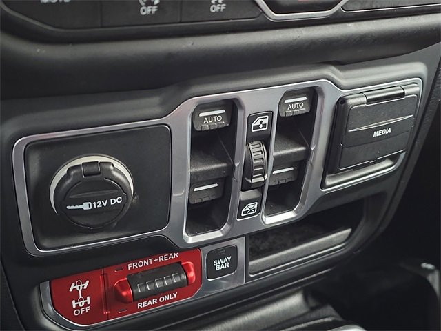 Used 2018 Jeep Wrangler Unlimited Rubicon image 22