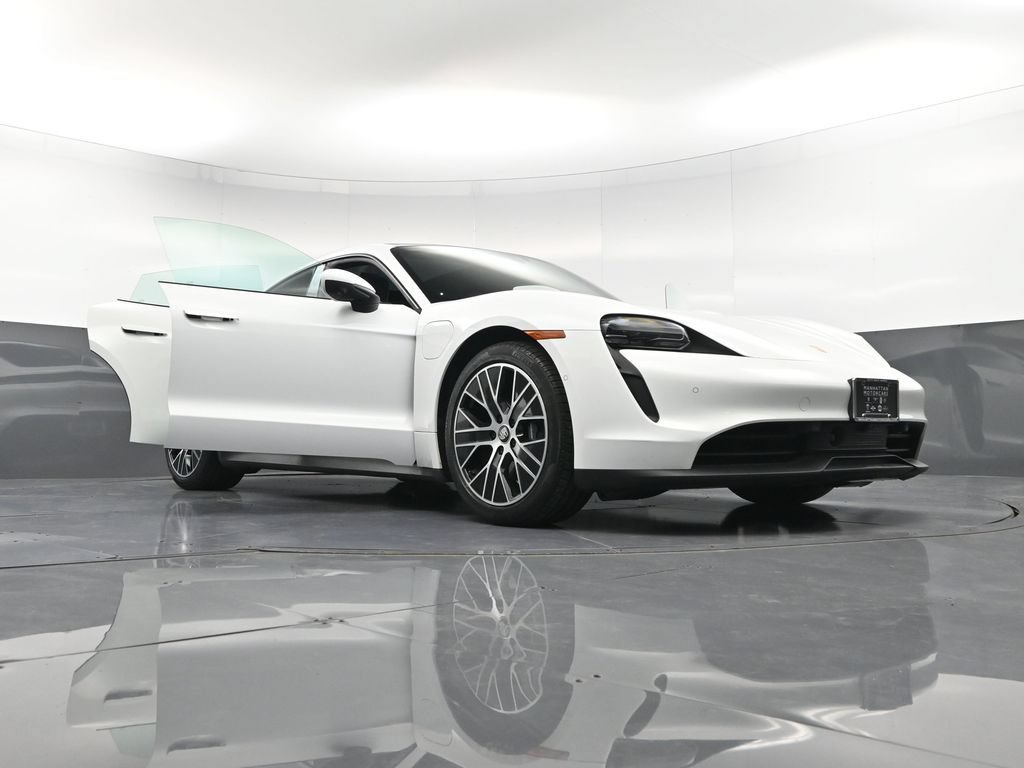 Certified 2024 Porsche Taycan RWD image 39
