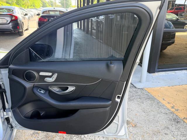 Used 2016 Mercedes-Benz C 300 Sedan image 13