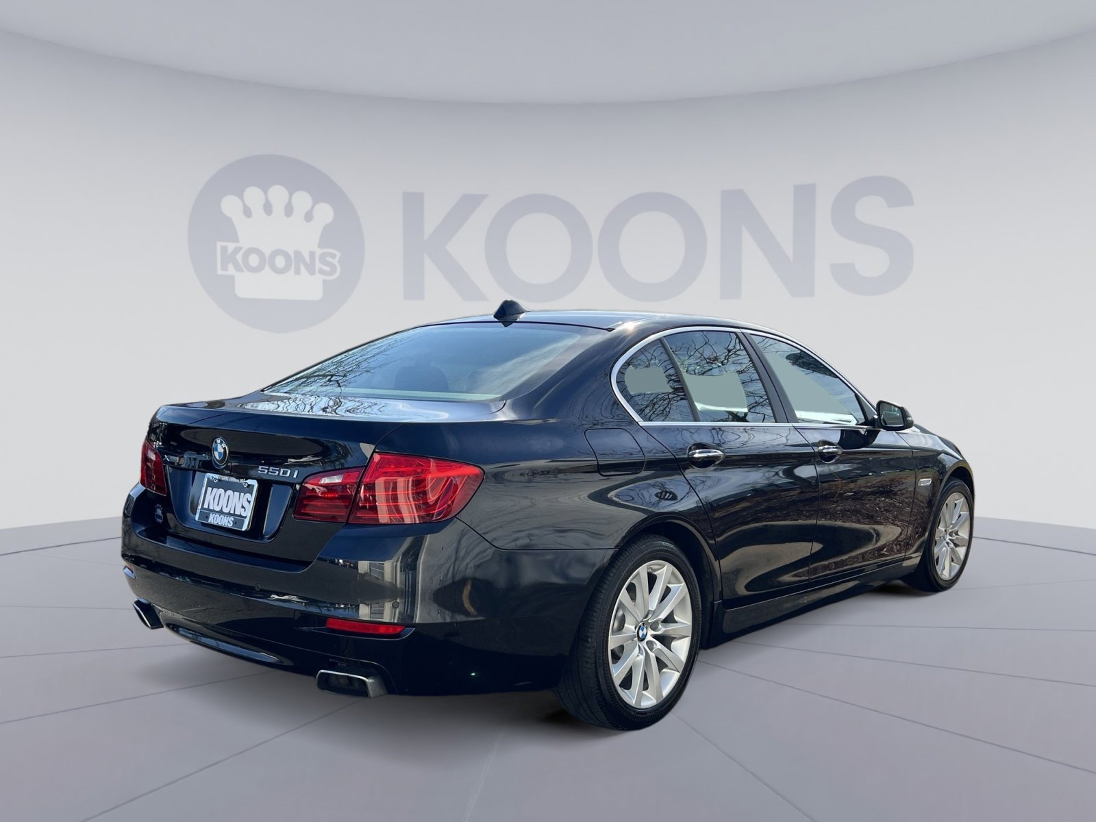 Used 2014 BMW 550i xDrive Sedan image 7