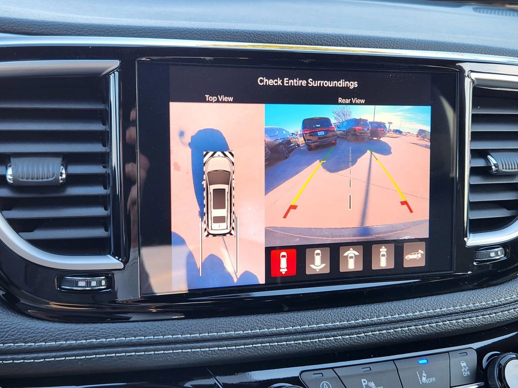 New 2026 Chrysler Pacifica Limited w/ S Appearance Package image 13