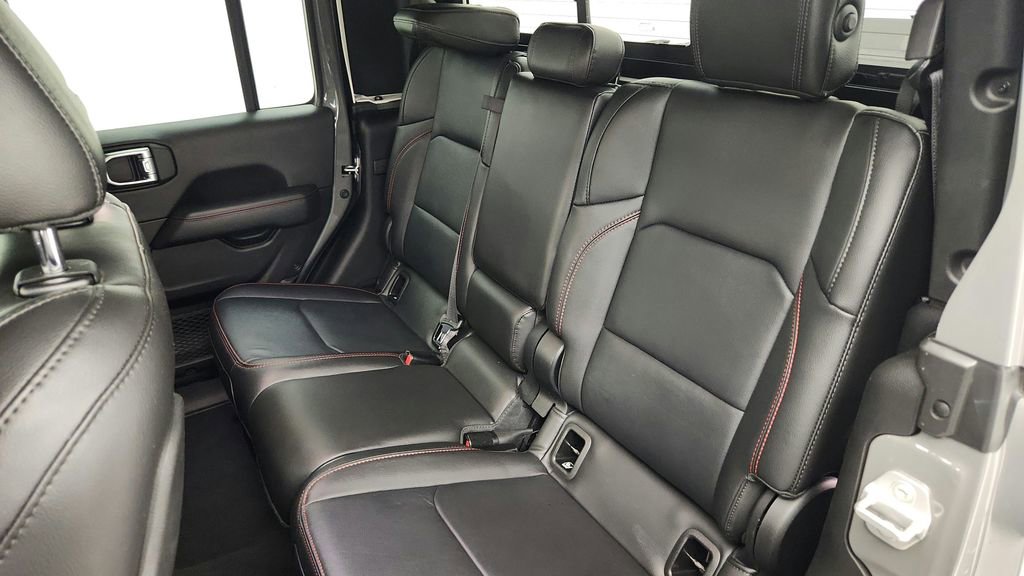 Used 2022 Jeep Gladiator Rubicon w/ LED Lighting Group image 42