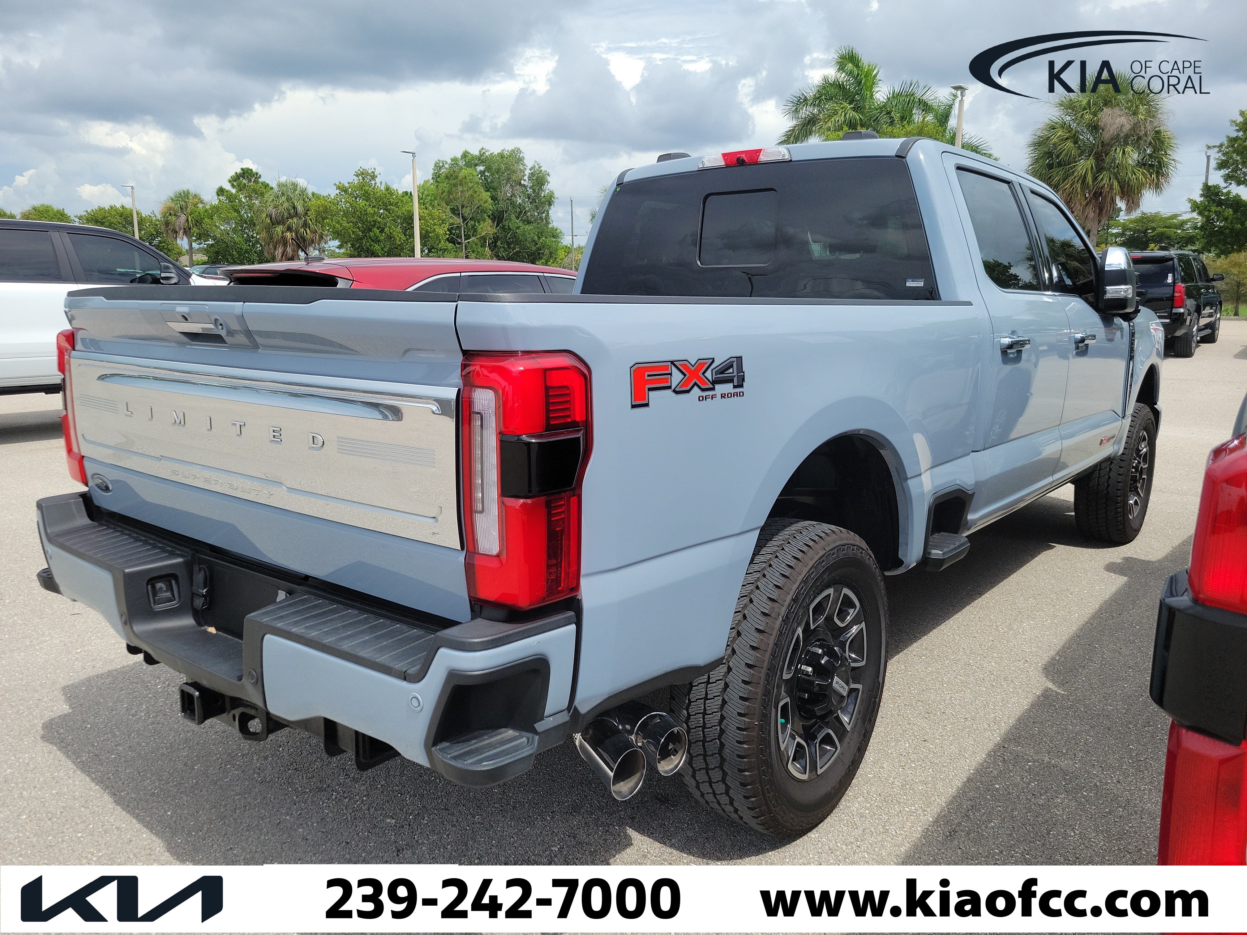 Used 2024 Ford F250 Limited w/ FX4 Off-Road Package AWD/4WD image 10