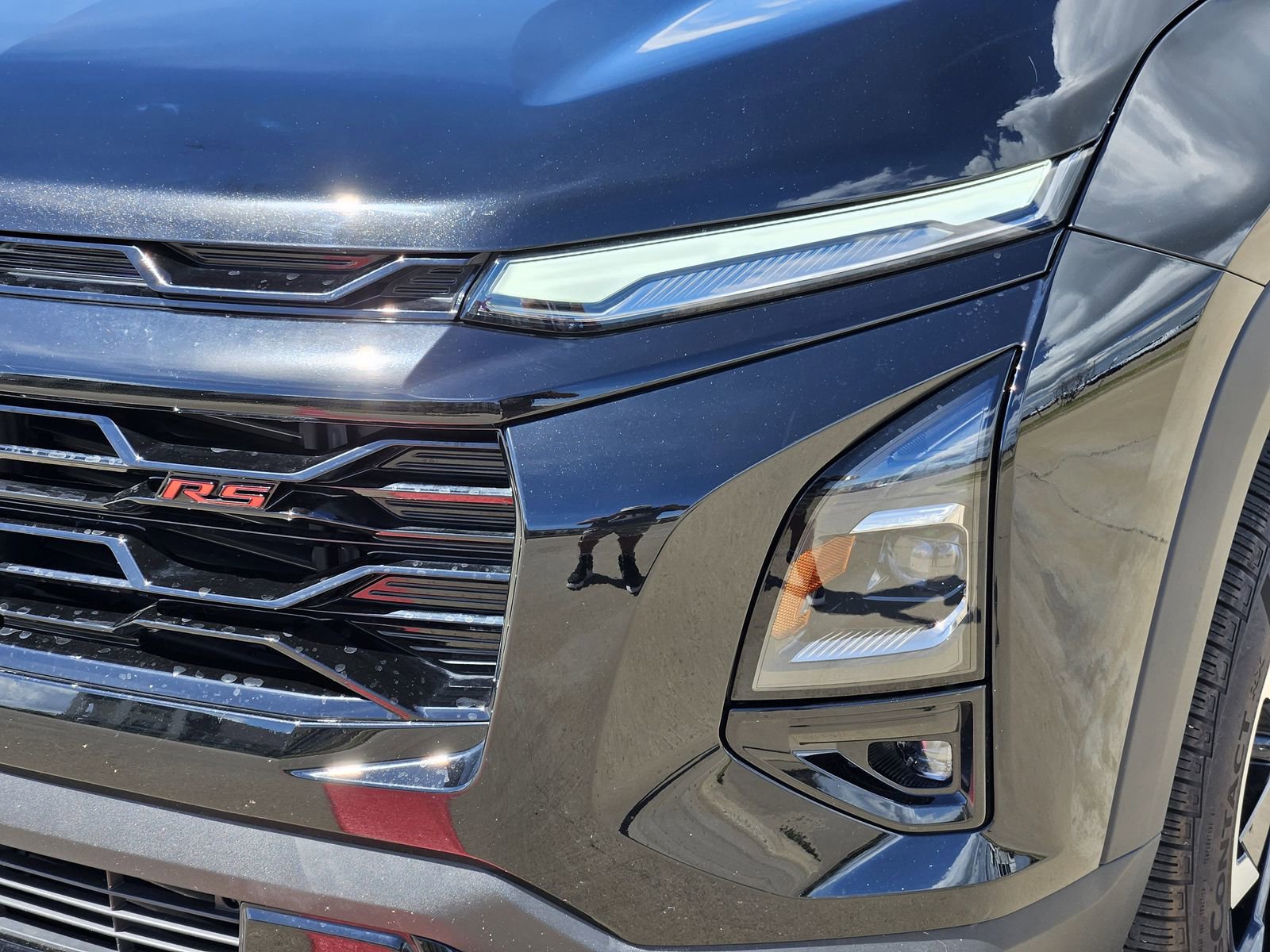 Certified 2025 Chevrolet Equinox RS w/ Safety and Technology Package FWD image 11