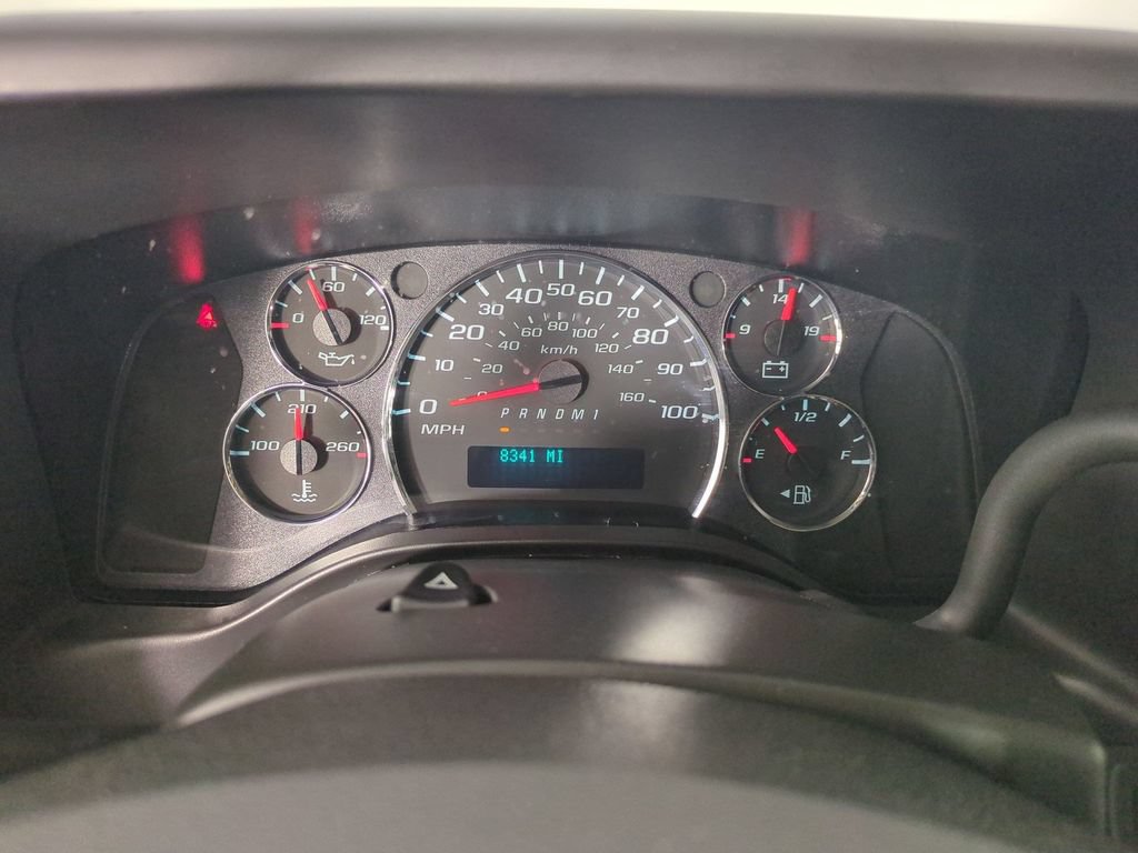 Used 2025 Chevrolet Express 2500 w/ Driver Convenience Package RWD image 16