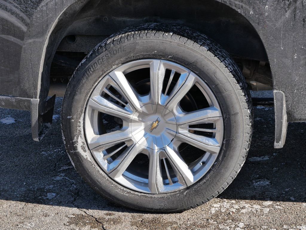 Used 2025 Chevrolet Silverado 1500 High Country image 11