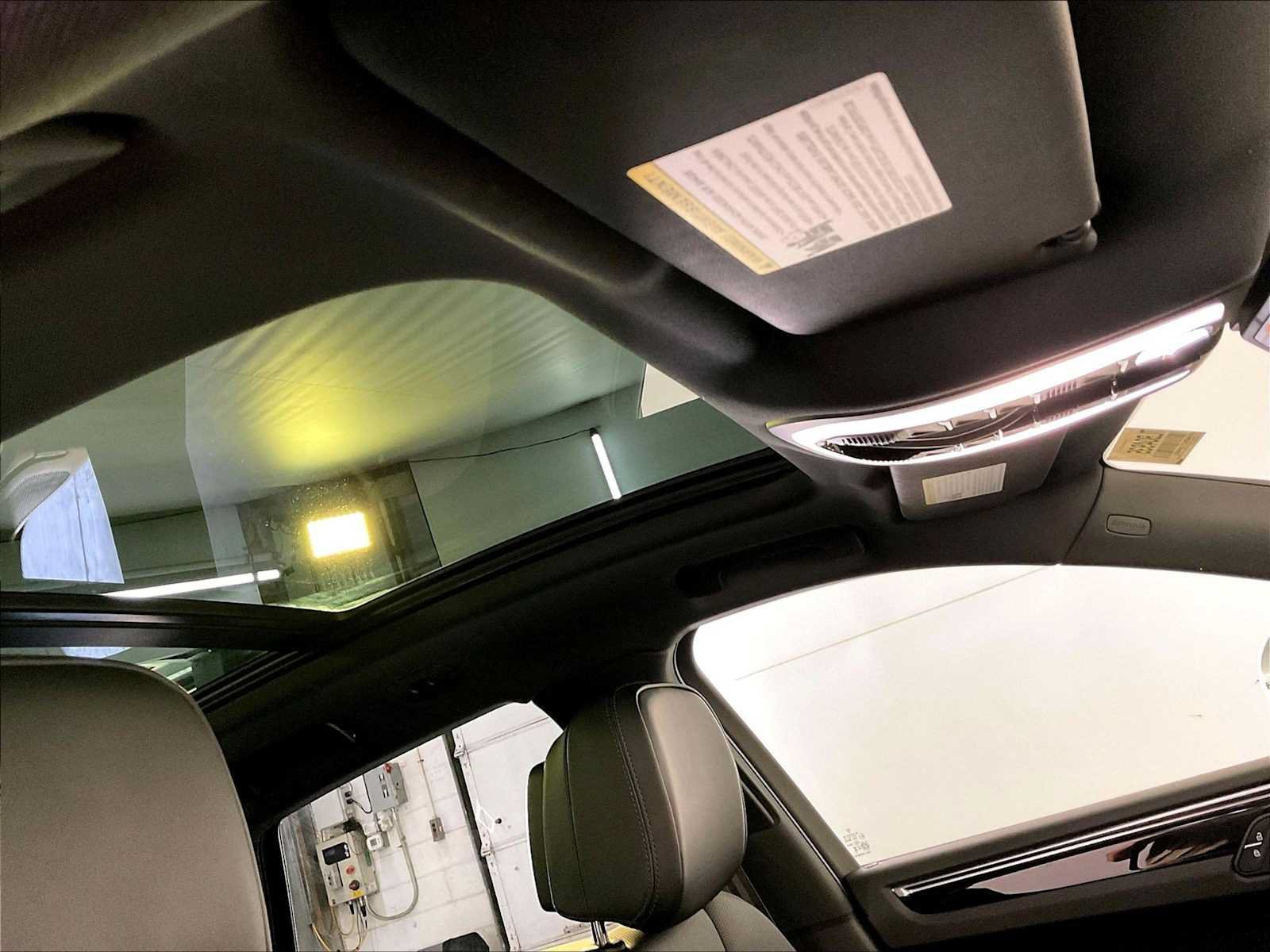 Certified 2026 Porsche Macan AWD/4WD image 20