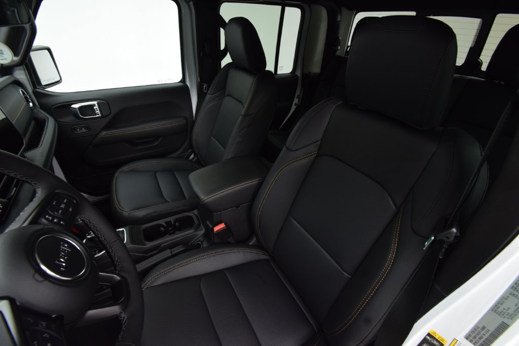 New 2026 Jeep Gladiator Sport AWD/4WD image 35