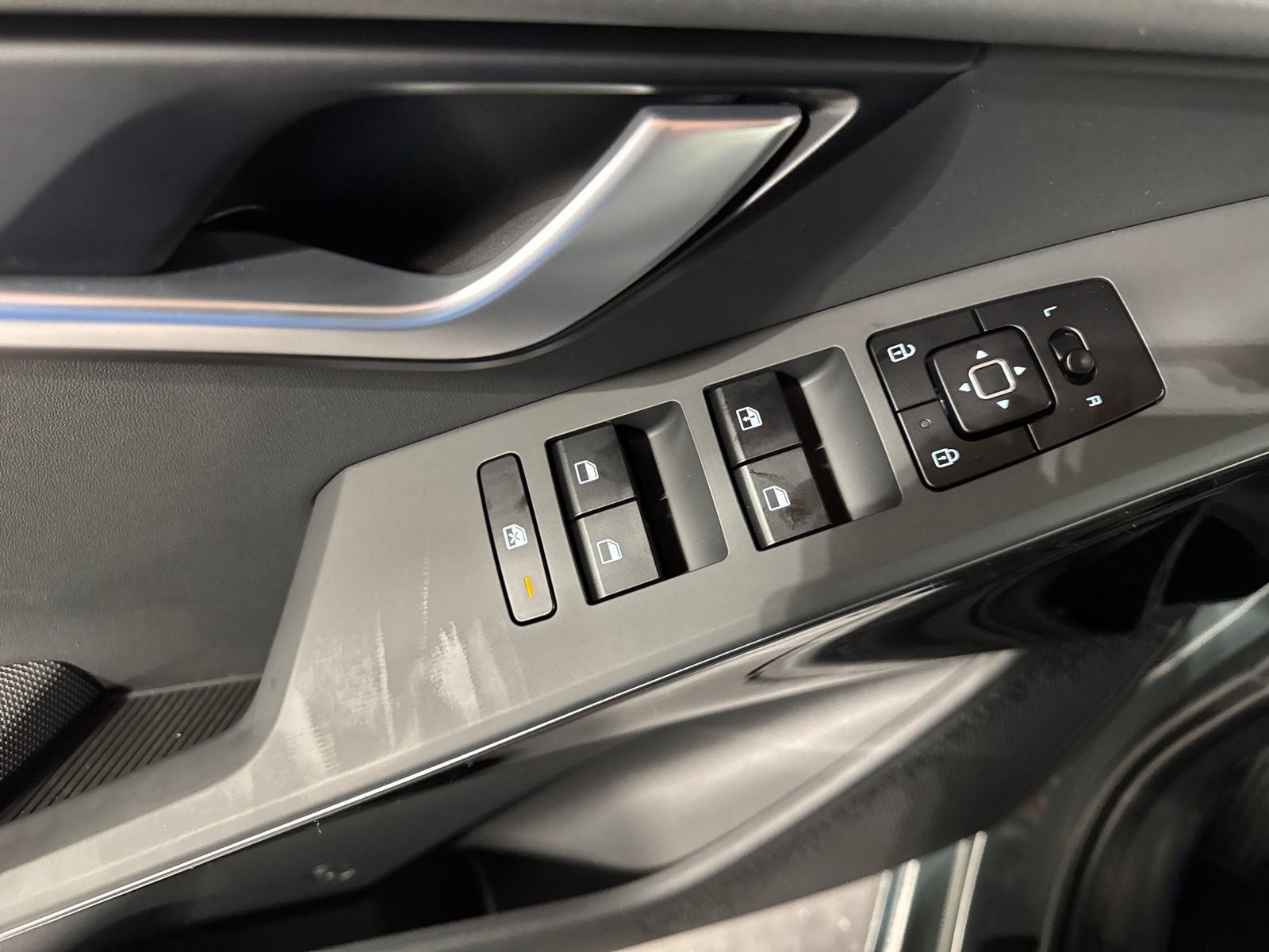 New 2026 Kia Niro Wind w/ Wind Preserve Package FWD image 27