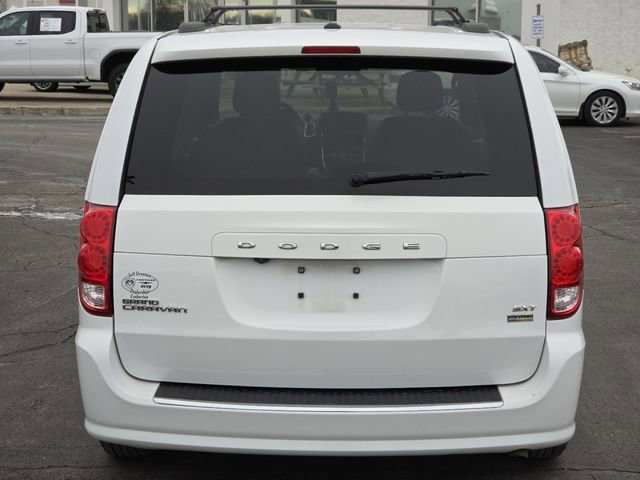 Used 2019 Dodge Grand Caravan SXT image 16