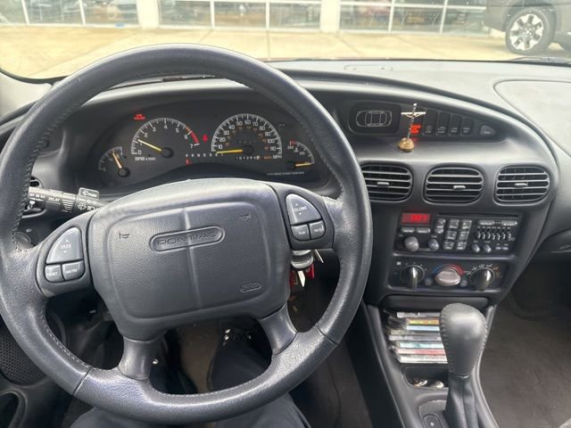 Used 2000 Pontiac Grand Prix GT w/ Opt Pkg image 3