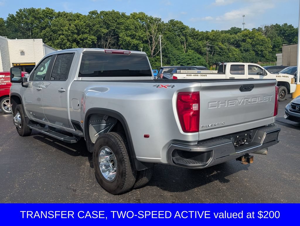 Used 2022 Chevrolet Silverado 3500 LT w/ Convenience Package AWD/4WD image 6