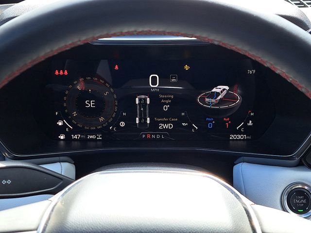 Used 2024 GMC Canyon AT4X image 25