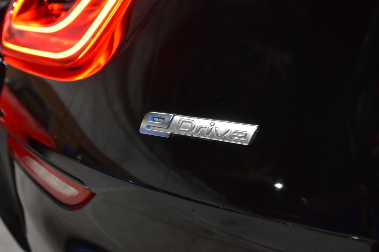 Used 2016 BMW i8 AWD/4WD image 9