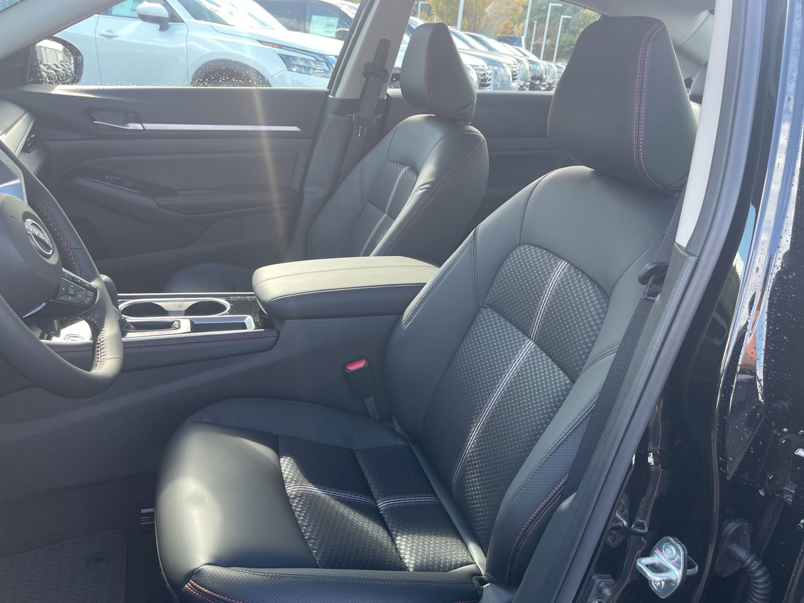 New 2025 Nissan Altima 2.5 SR image 15