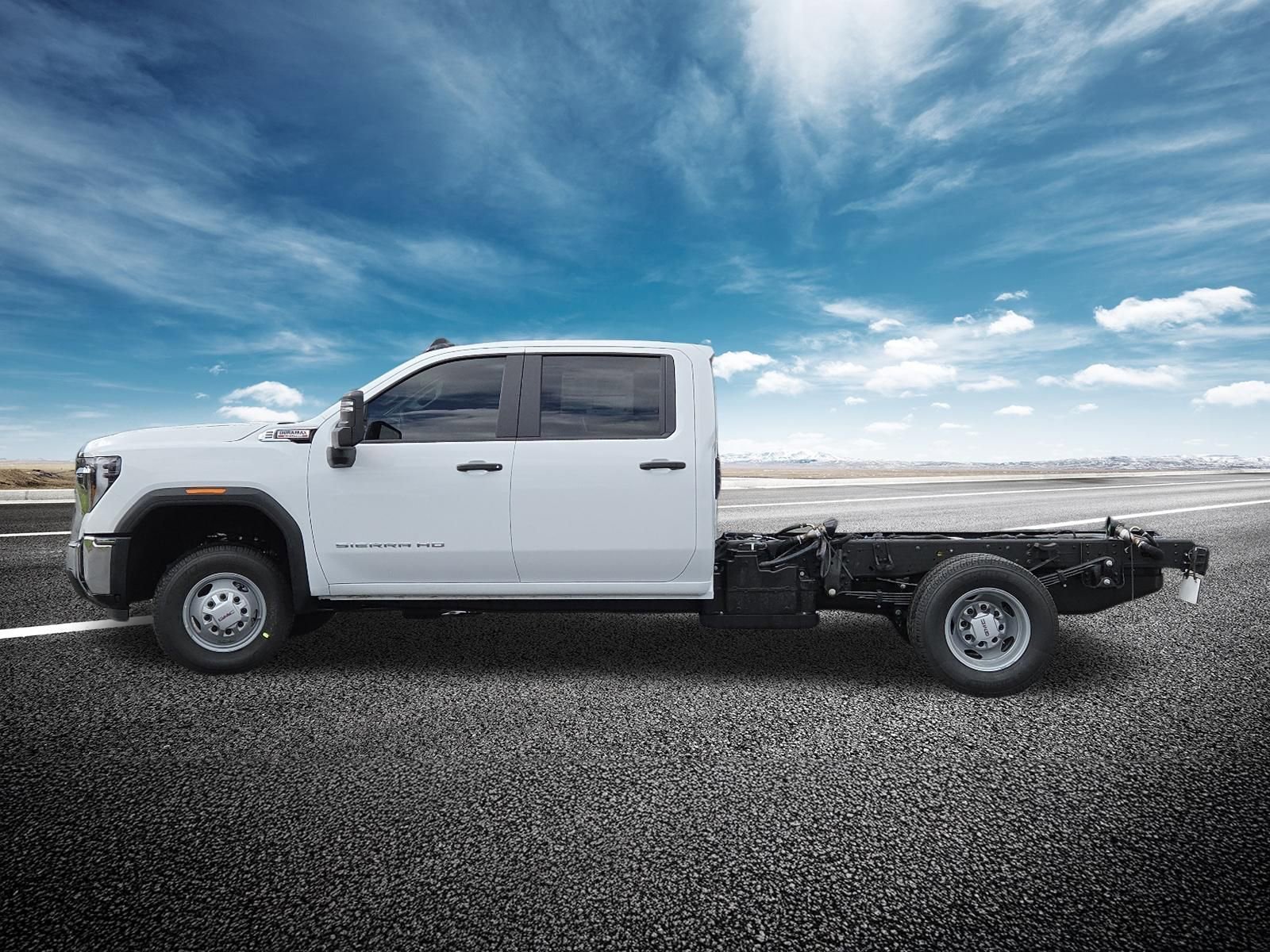 New 2026 GMC Sierra 3500 Pro w/ Convenience Package image 14