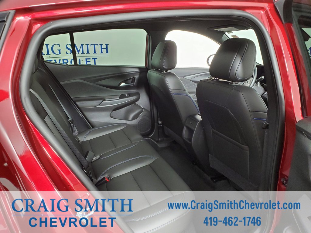 Used 2024 Buick Envista Sport Touring image 37