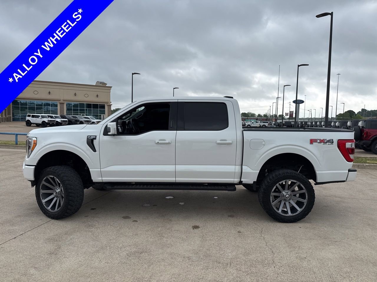 Used 2022 Ford F150 Lariat image 3