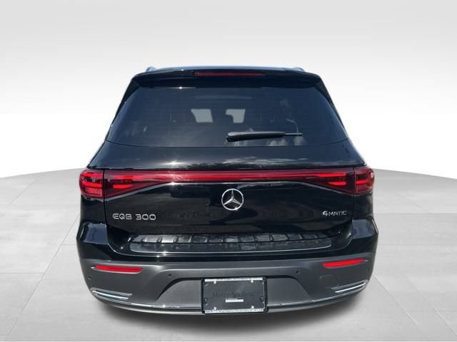 Certified 2024 Mercedes-Benz EQB 300 4MATIC image 5