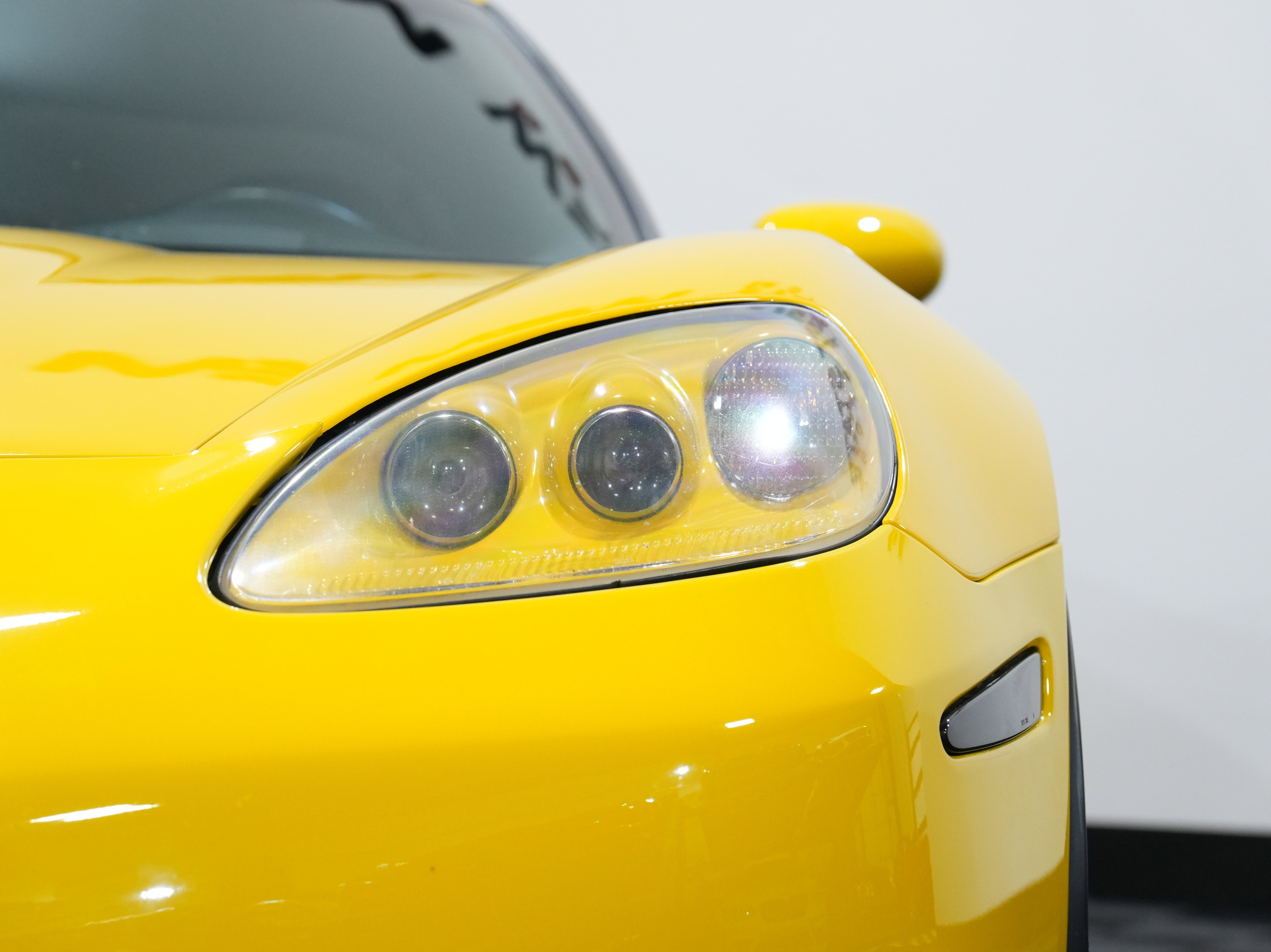 Used 2008 Chevrolet Corvette Z06 w/ Preferred Equipment Group image 10