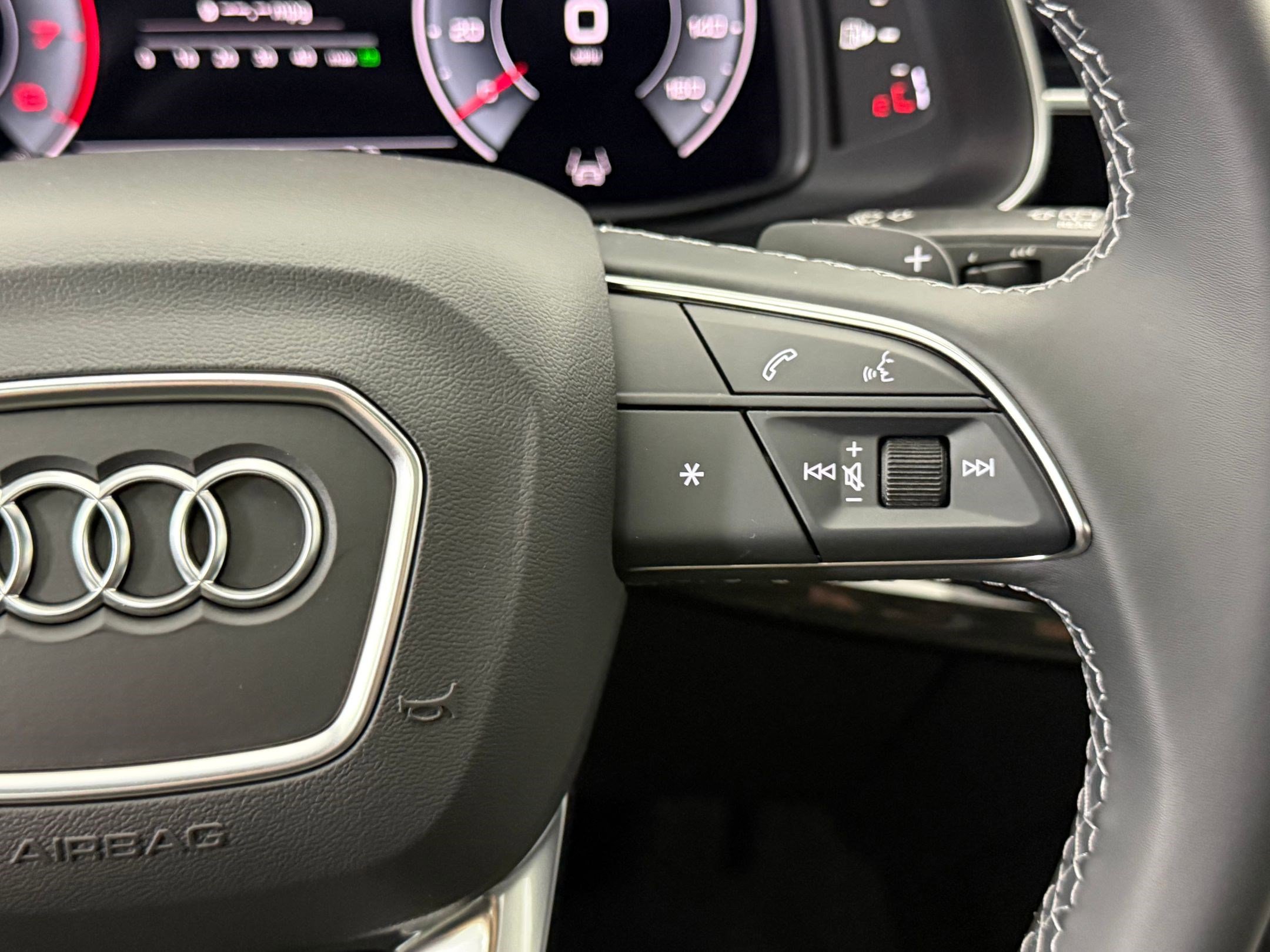 New 2026 Audi Q7 3.0T Premium Plus AWD/4WD image 27