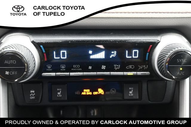 Used 2023 Toyota RAV4 XLE w/ XLE Grade Weather Package AWD/4WD image 32