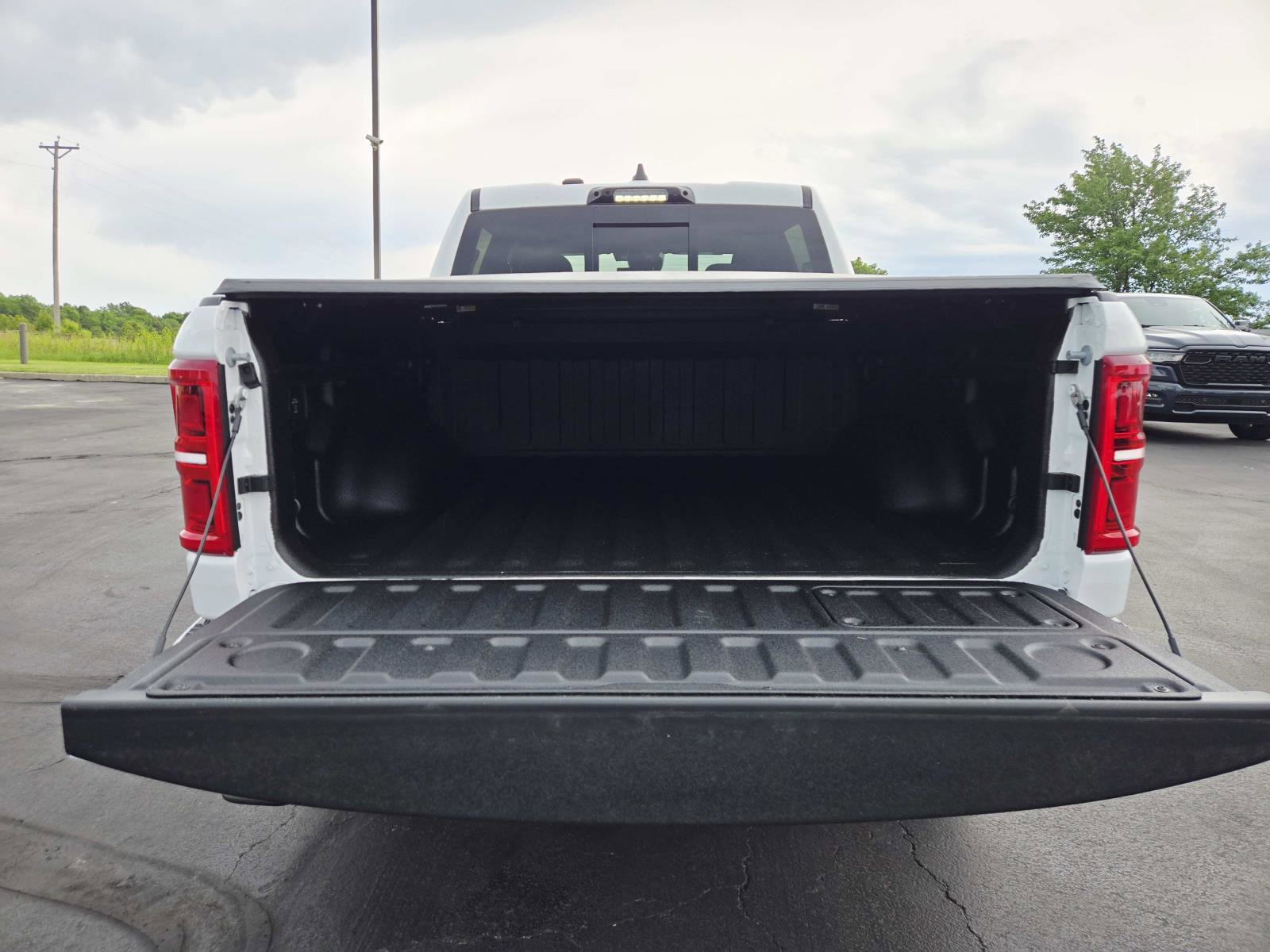 New 2026 RAM 1500 Limited AWD/4WD image 14