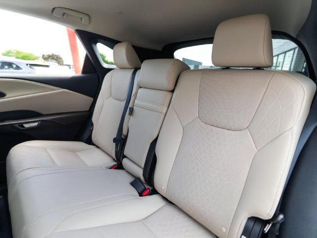 Used 2024 Lexus RX 350 Premium Plus w/ Convenience Package AWD/4WD image 34
