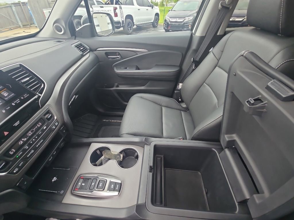 Certified 2025 Honda Ridgeline RTL image 25