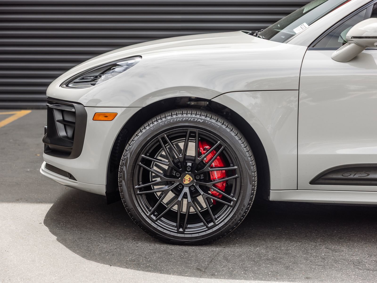 Certified 2022 Porsche Macan GTS AWD/4WD image 27