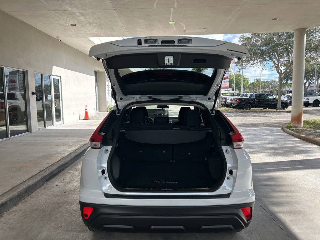 New 2026 Mitsubishi Eclipse Cross LE image 27