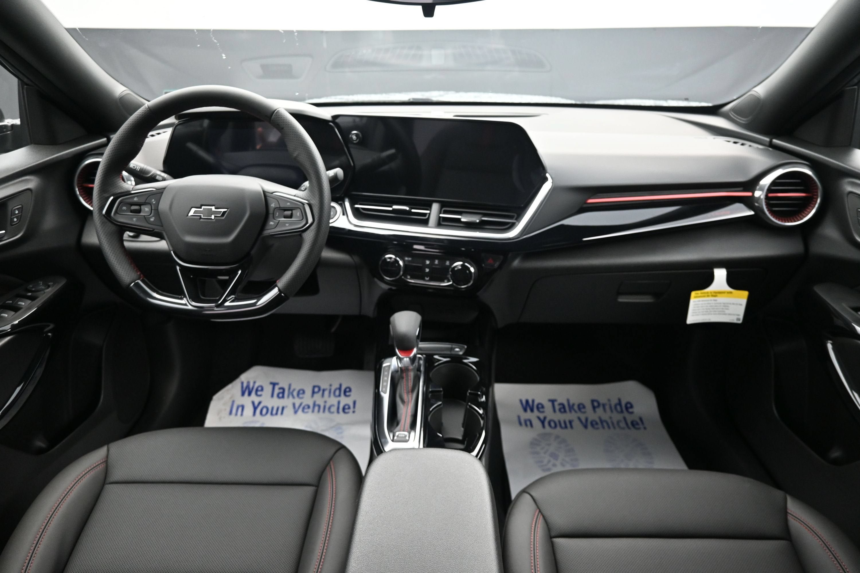 New 2026 Chevrolet Trax RS w/ Sunroof Package FWD image 24