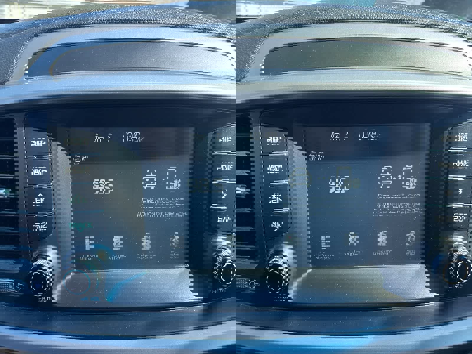 Used 2020 Kia Sorento LX image 25