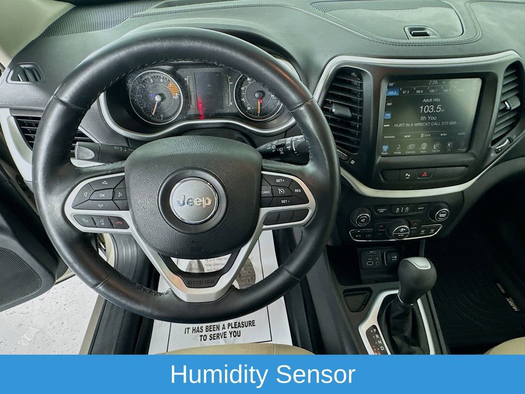 Used 2017 Jeep Cherokee Latitude w/ Comfort/Convenience Group image 13