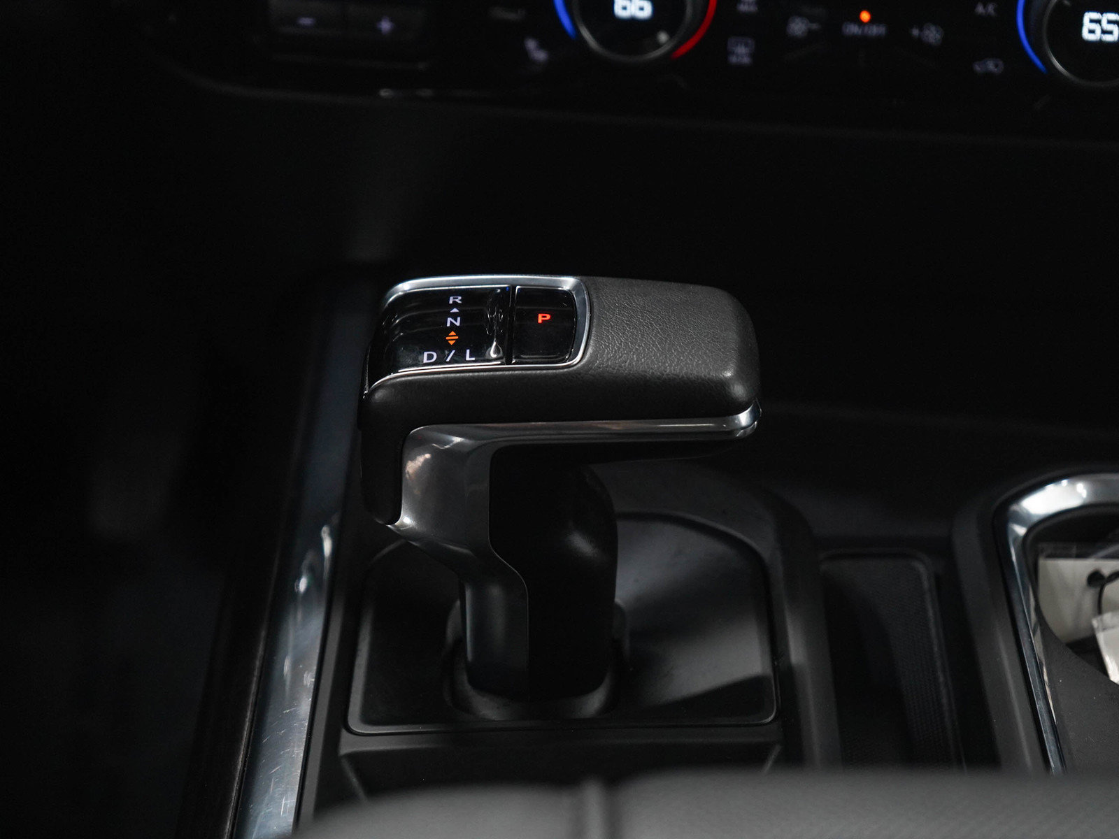 Used 2022 Chevrolet Silverado 1500 LTZ w/ Technology Package AWD/4WD image 20