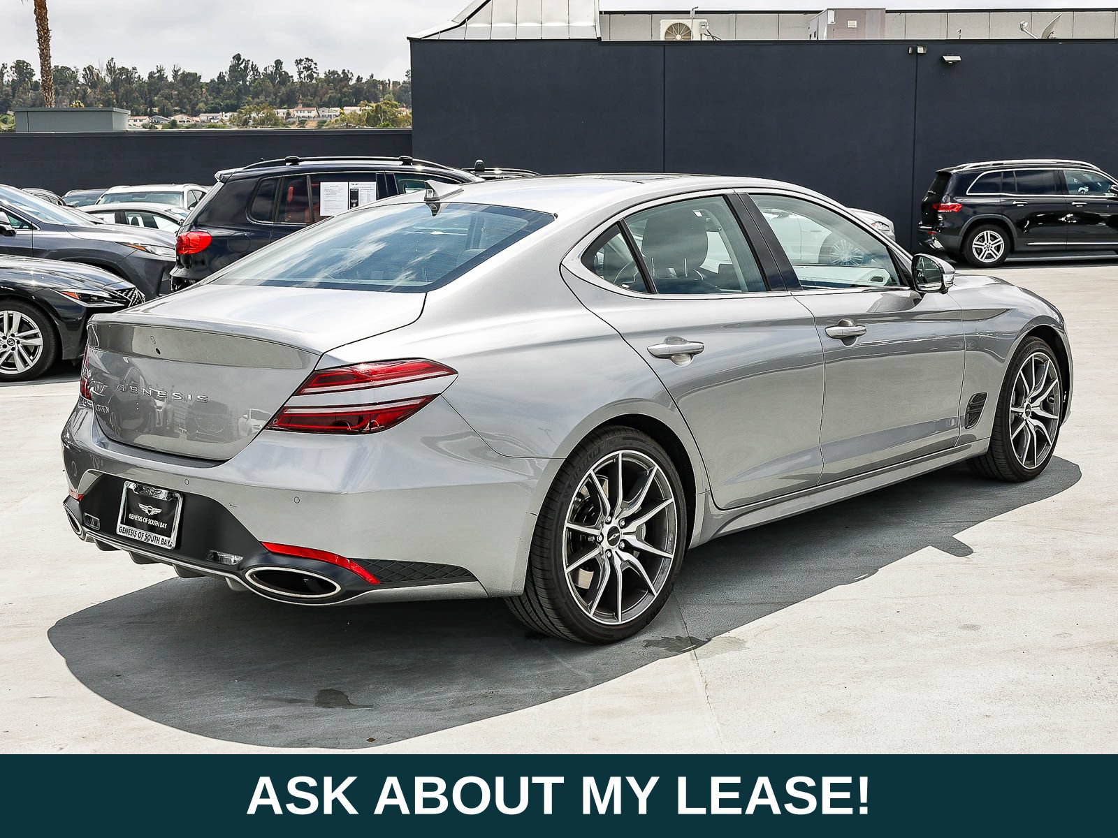 Used 2026 Genesis G70 2.5T Prestige RWD image 4