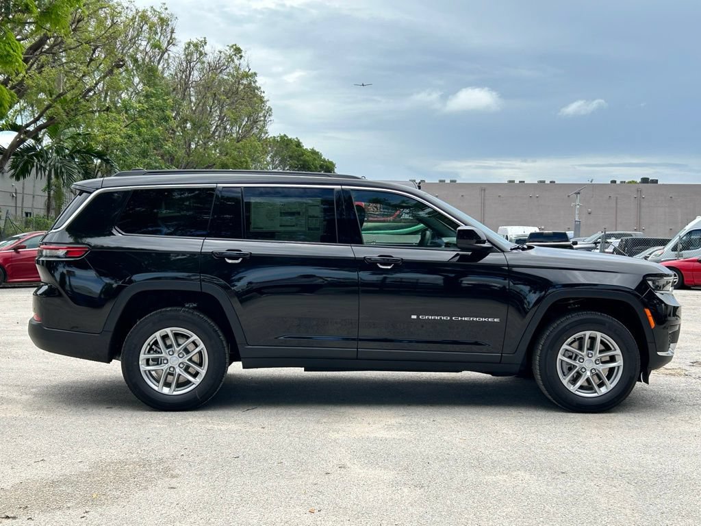 New 2024 Jeep Grand Cherokee L Laredo RWD image 3